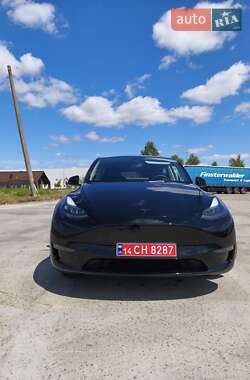 Внедорожник / Кроссовер Tesla Model Y 2023 в 
