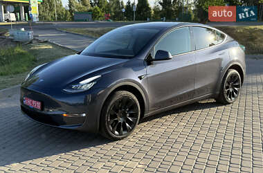 Позашляховик / Кросовер Tesla Model Y 2022 в 