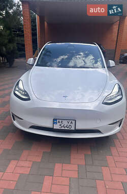 Позашляховик / Кросовер Tesla Model Y 2023 в Дніпрі
