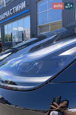 Позашляховик / Кросовер Tesla Model Y 2024 в 