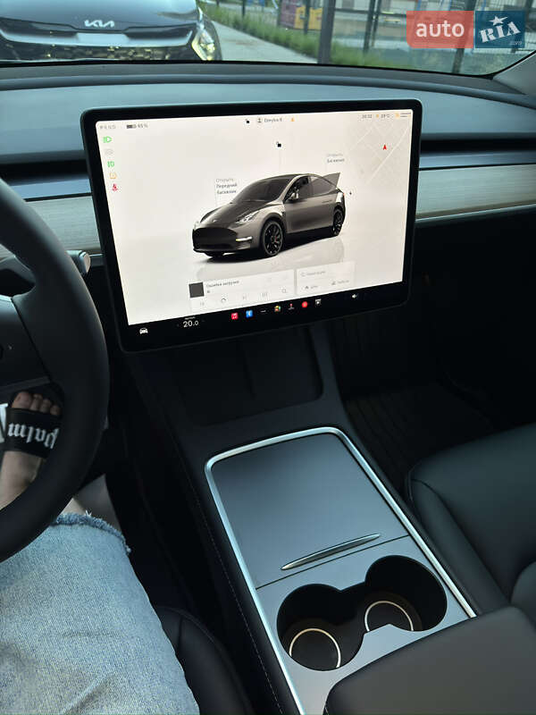 Внедорожник / Кроссовер Tesla Model Y 2024 в Житомире