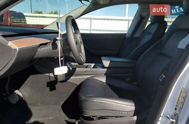 Внедорожник / Кроссовер Tesla Model Y 2022 в 