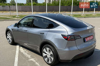 Внедорожник / Кроссовер Tesla Model Y 2023 в 