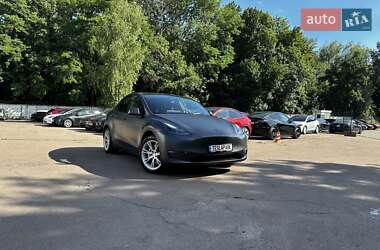 Внедорожник / Кроссовер Tesla Model Y 2023 в Киеве