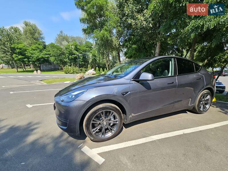 Внедорожник / Кроссовер Tesla Model Y 2023 в Киеве фото 3 Внедорожник / Кроссовер Tesla Model Y 2023 в Киеве