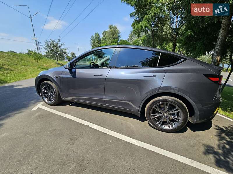 Внедорожник / Кроссовер Tesla Model Y 2023 в Киеве фото 13 Внедорожник / Кроссовер Tesla Model Y 2023 в Киеве
