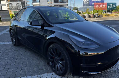 Внедорожник / Кроссовер Tesla Model Y 2021 в 