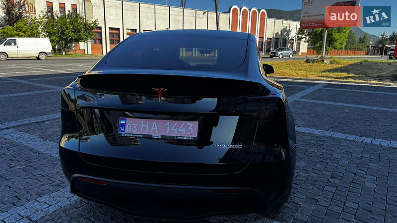 Внедорожник / Кроссовер Tesla Model Y 2021 в Хусте
