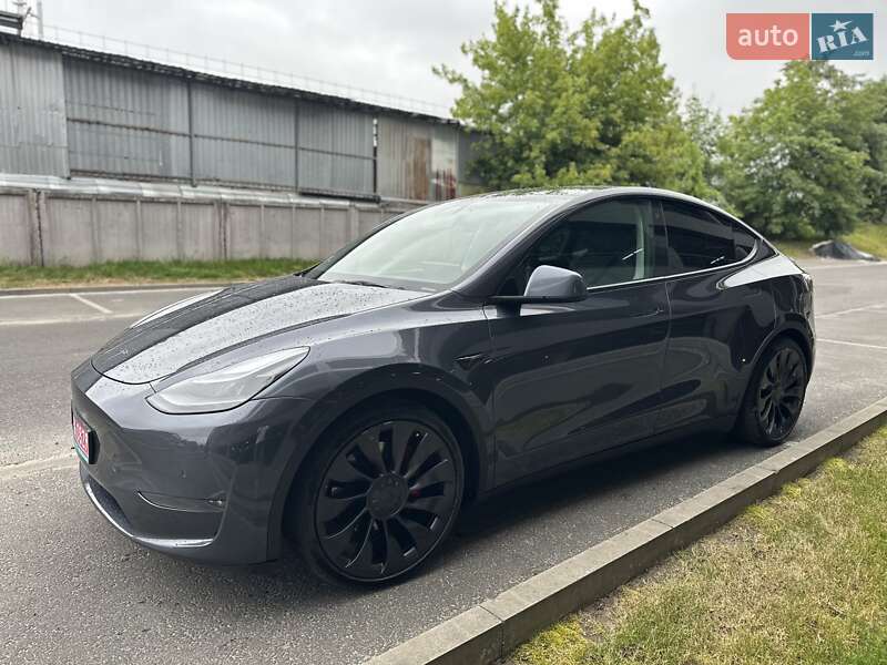 Внедорожник / Кроссовер Tesla Model Y 2022 в Львове