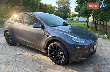 Внедорожник / Кроссовер Tesla Model Y 2023 в 