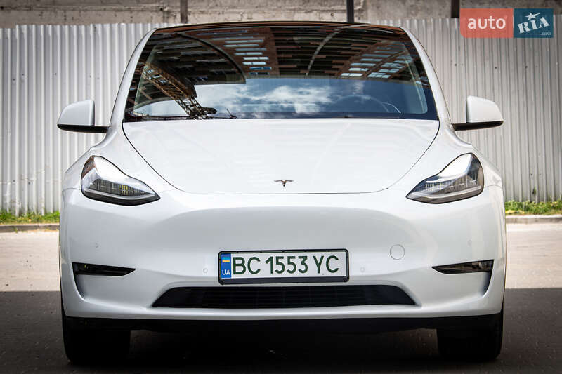 Внедорожник / Кроссовер Tesla Model Y 2021 в Львове