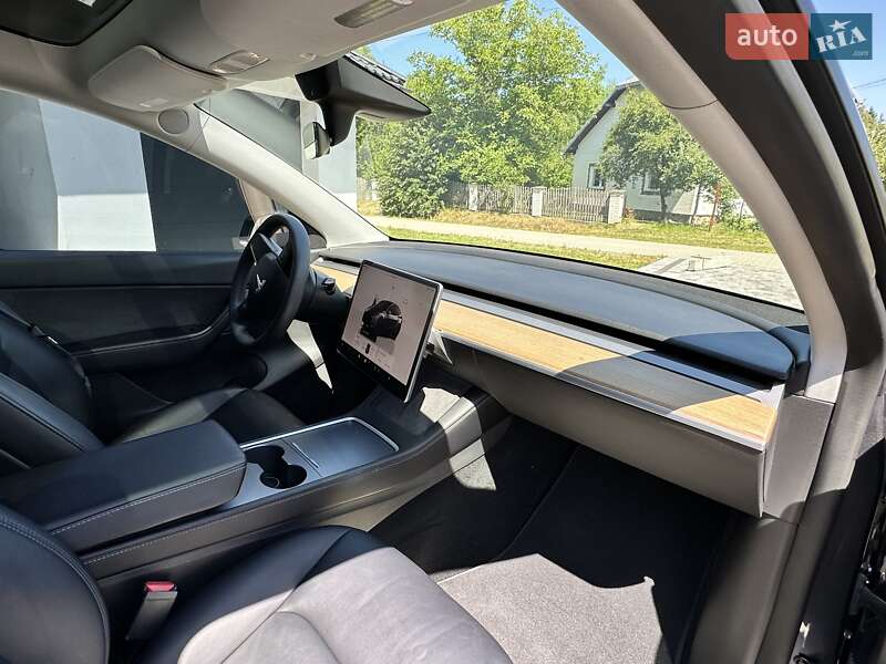 Внедорожник / Кроссовер Tesla Model Y 2022 в Коломые