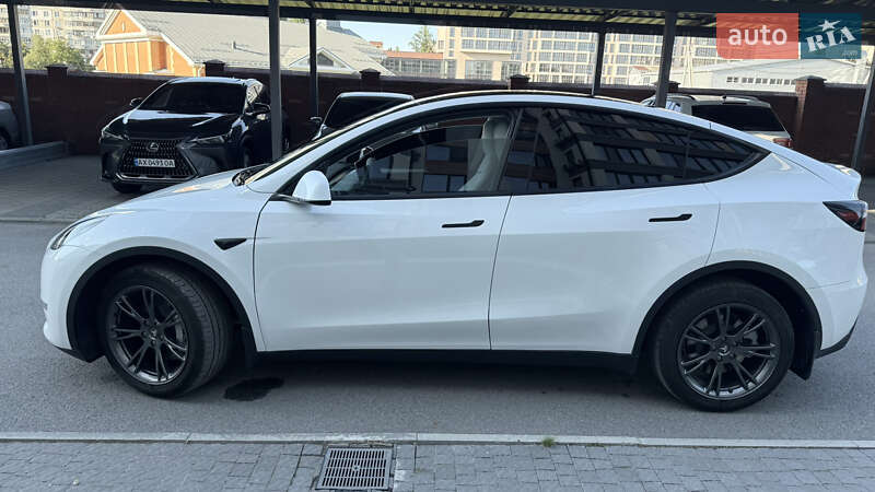 Внедорожник / Кроссовер Tesla Model Y 2024 в Харькове