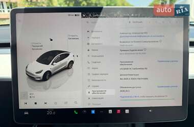Внедорожник / Кроссовер Tesla Model Y 2023 в 