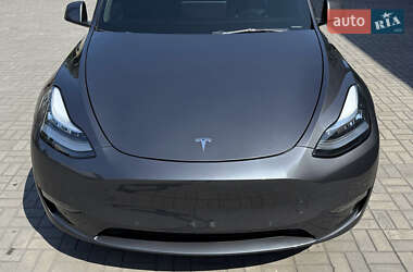 Позашляховик / Кросовер Tesla Model Y 2021 в 