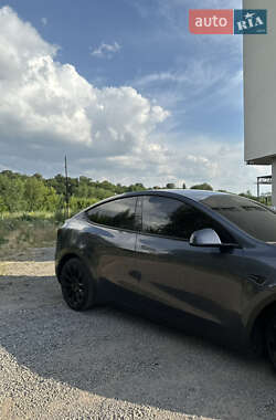 Позашляховик / Кросовер Tesla Model Y 2022 в 