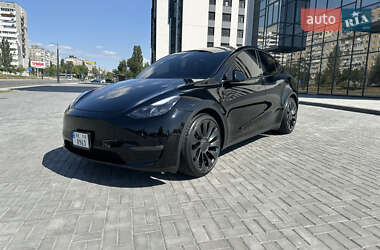 Позашляховик / Кросовер Tesla Model Y 2022 в 