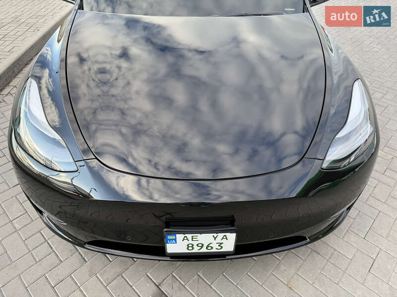Внедорожник / Кроссовер Tesla Model Y 2022 в Днепре