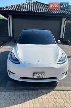 Внедорожник / Кроссовер Tesla Model Y 2022 в 