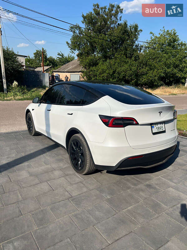 Внедорожник / Кроссовер Tesla Model Y 2022 в Кропивницком