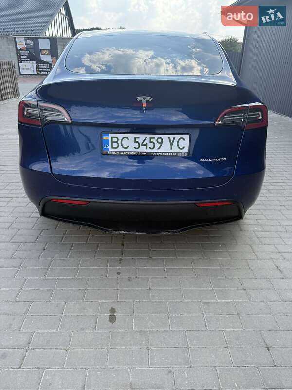 Позашляховик / Кросовер Tesla Model Y 2021 в Львові
