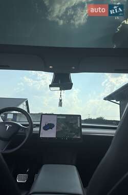Внедорожник / Кроссовер Tesla Model Y 2021 в 