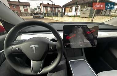 Позашляховик / Кросовер Tesla Model Y 2021 в 