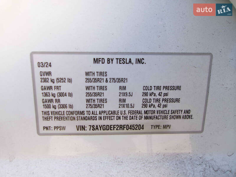 Внедорожник / Кроссовер Tesla Model Y 2024 в Киеве
