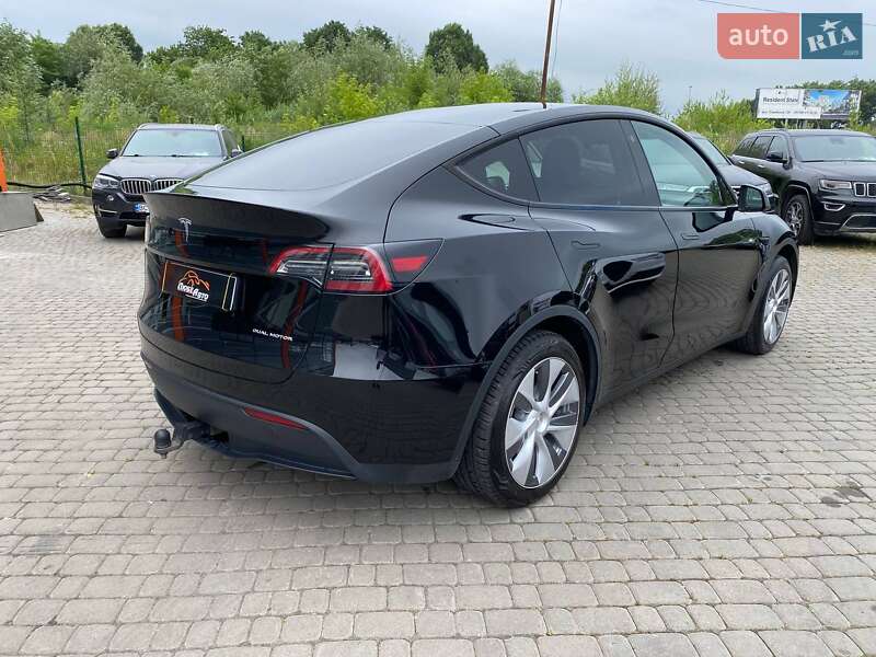 Позашляховик / Кросовер Tesla Model Y 2023 в Львові