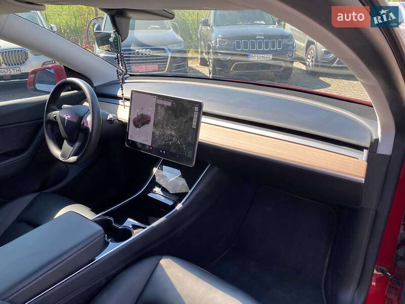 Позашляховик / Кросовер Tesla Model Y 2020 в Львові