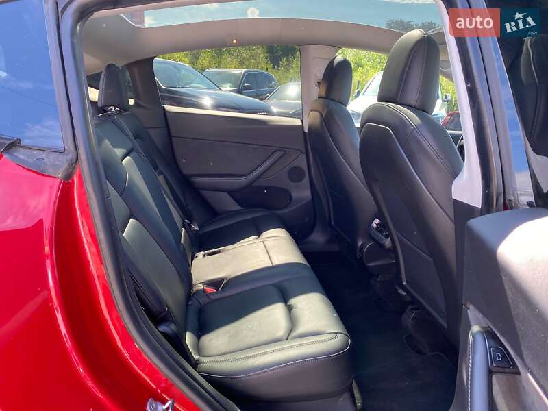 Позашляховик / Кросовер Tesla Model Y 2020 в Львові