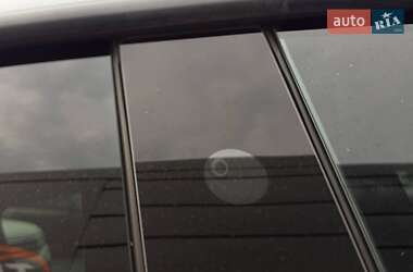 Позашляховик / Кросовер Tesla Model Y 2022 в 
