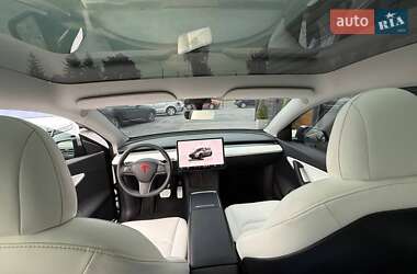 Позашляховик / Кросовер Tesla Model Y 2022 в 