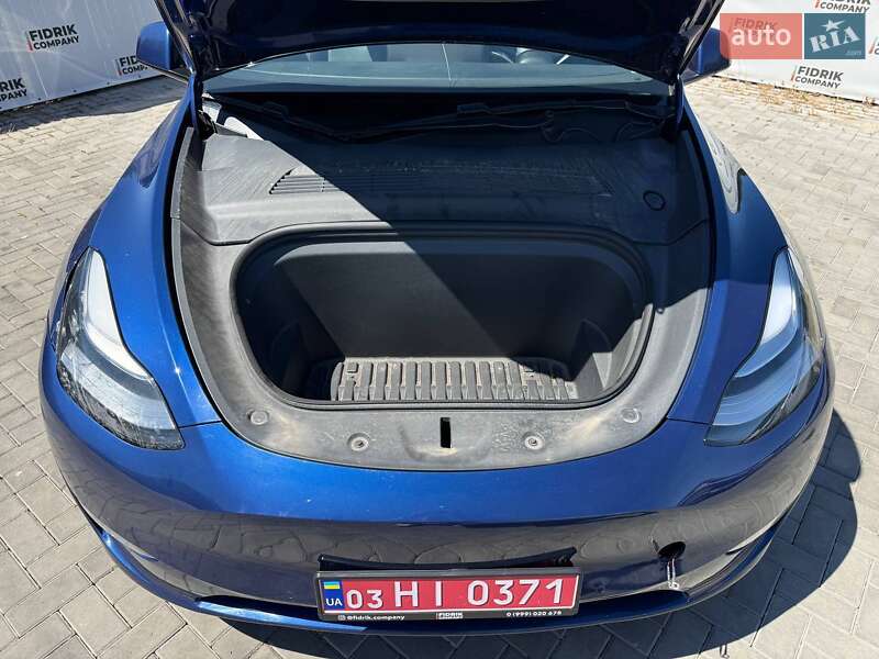 Позашляховик / Кросовер Tesla Model Y 2021 в Луцьку