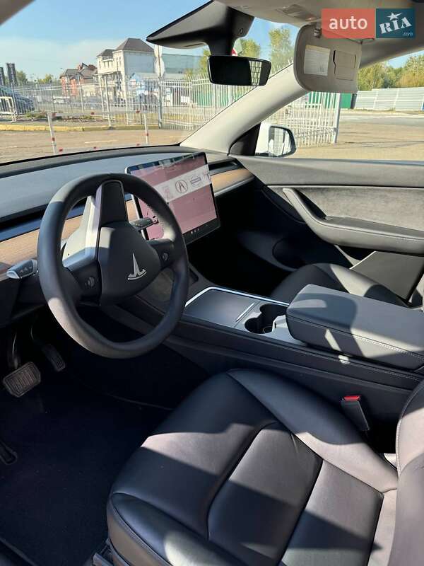 Позашляховик / Кросовер Tesla Model Y 2022 в Білій Церкві