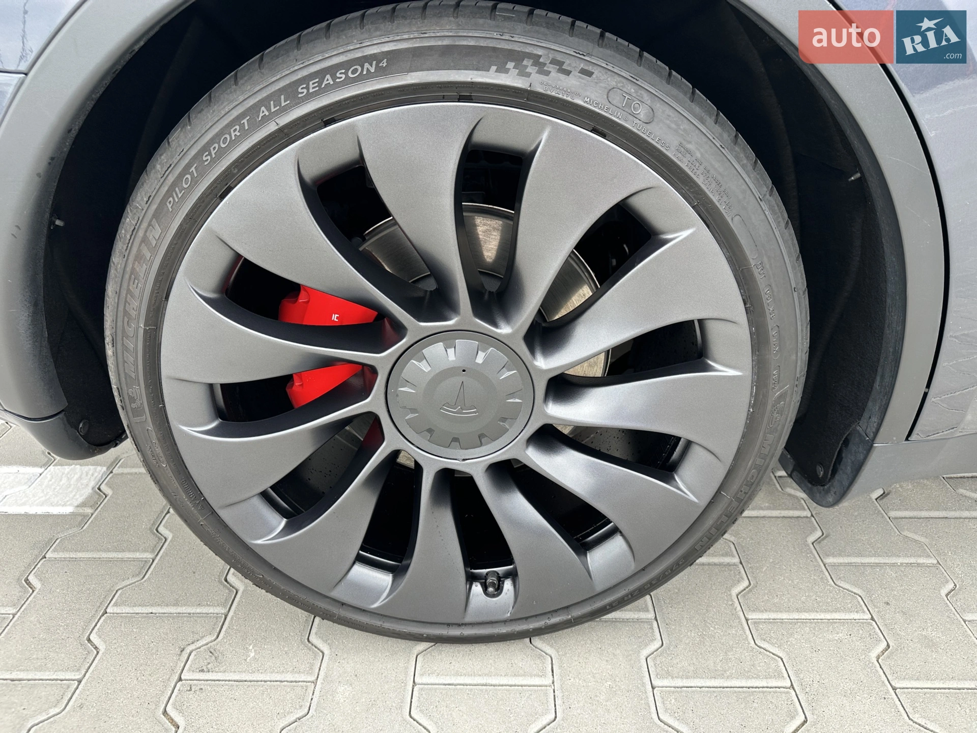 2022 Tesla Model Y - мініатюра 20