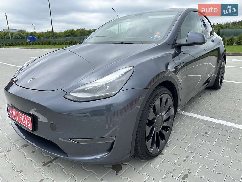 Tesla Model Y 2022