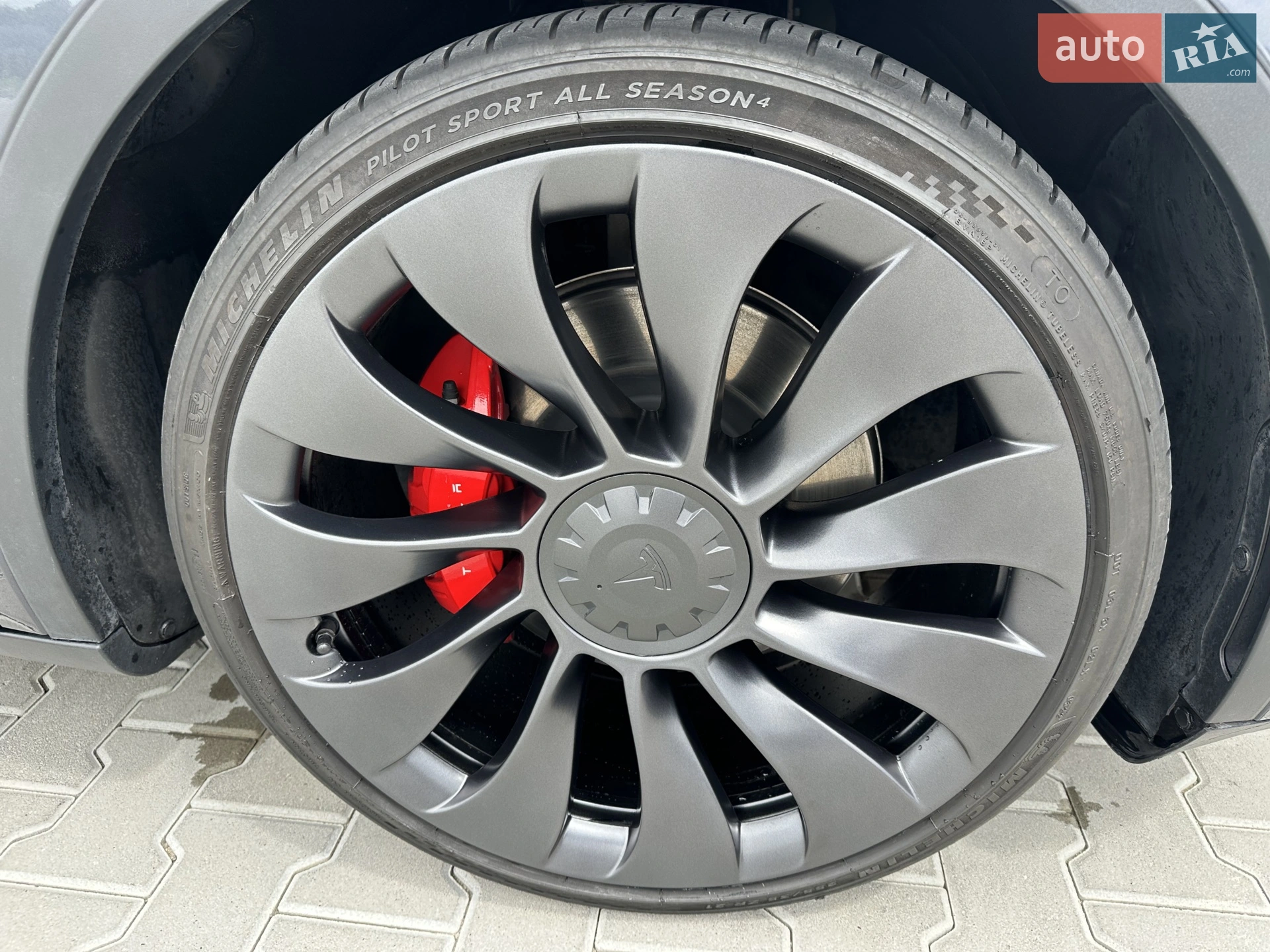 2022 Tesla Model Y - мініатюра 21