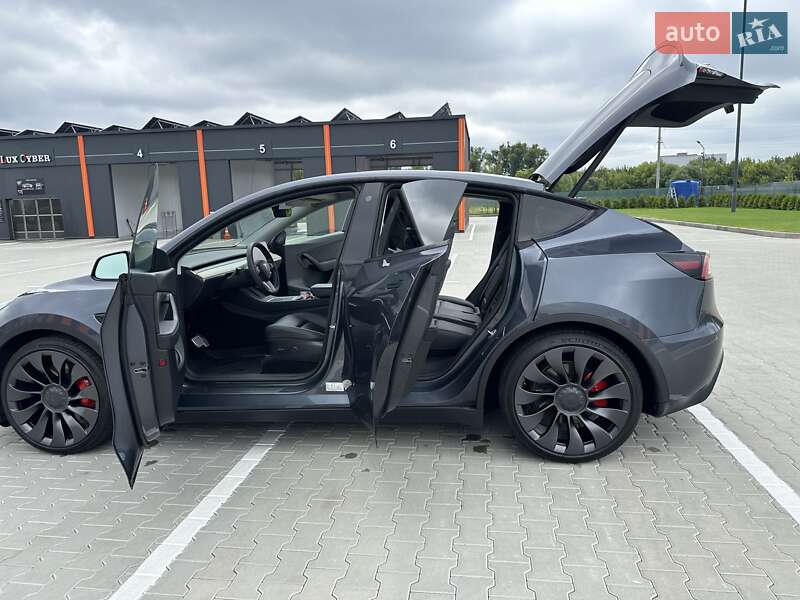 Внедорожник / Кроссовер Tesla Model Y 2022 в Виннице фото 10 Внедорожник / Кроссовер Tesla Model Y 2022 в Виннице