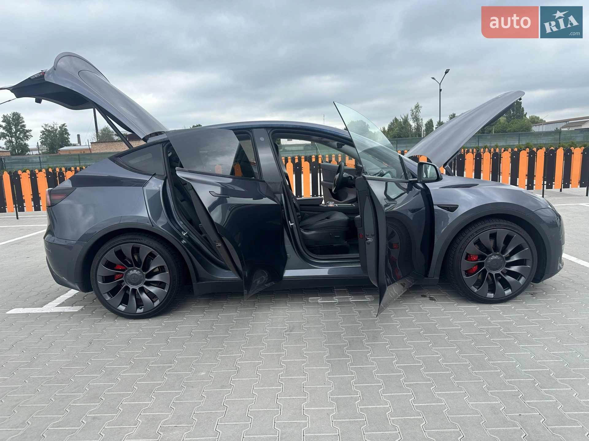 2022 Tesla Model Y - мініатюра 11