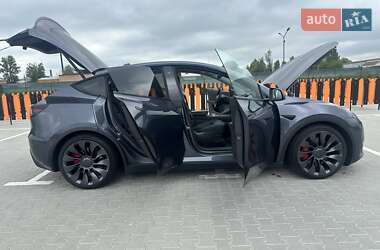 Позашляховик / Кросовер Tesla Model Y 2022 в 