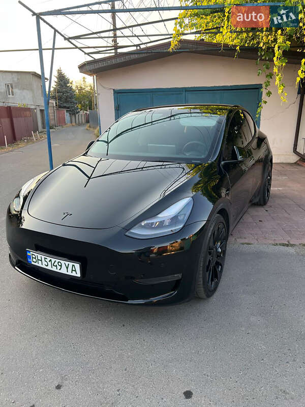 Внедорожник / Кроссовер Tesla Model Y 2022 в 