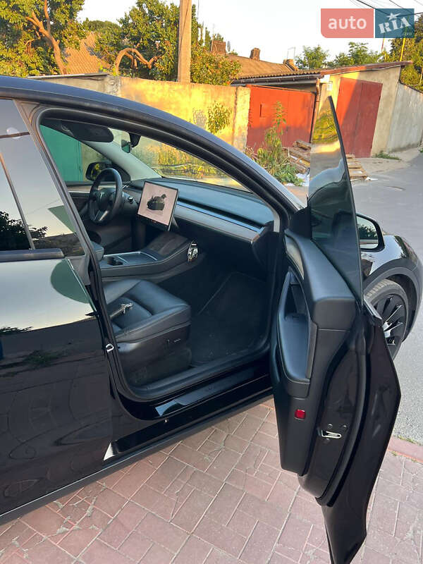 Внедорожник / Кроссовер Tesla Model Y 2022 в Одессе