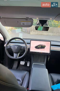 Внедорожник / Кроссовер Tesla Model Y 2022 в 