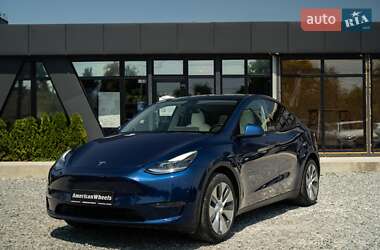 Внедорожник / Кроссовер Tesla Model Y 2021 в Черновцах