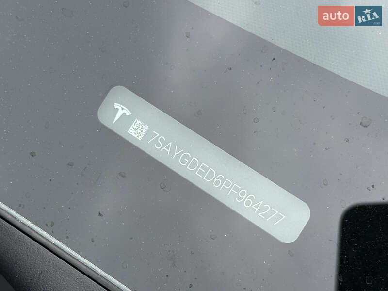 Внедорожник / Кроссовер Tesla Model Y 2023 в Тернополе