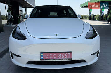 Внедорожник / Кроссовер Tesla Model Y 2024 в 