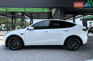 Внедорожник / Кроссовер Tesla Model Y 2024 в 