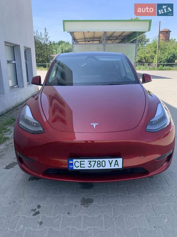 Внедорожник / Кроссовер Tesla Model Y 2024 в 