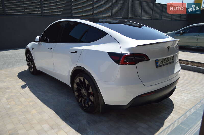 Позашляховик / Кросовер Tesla Model Y 2021 в Одесі